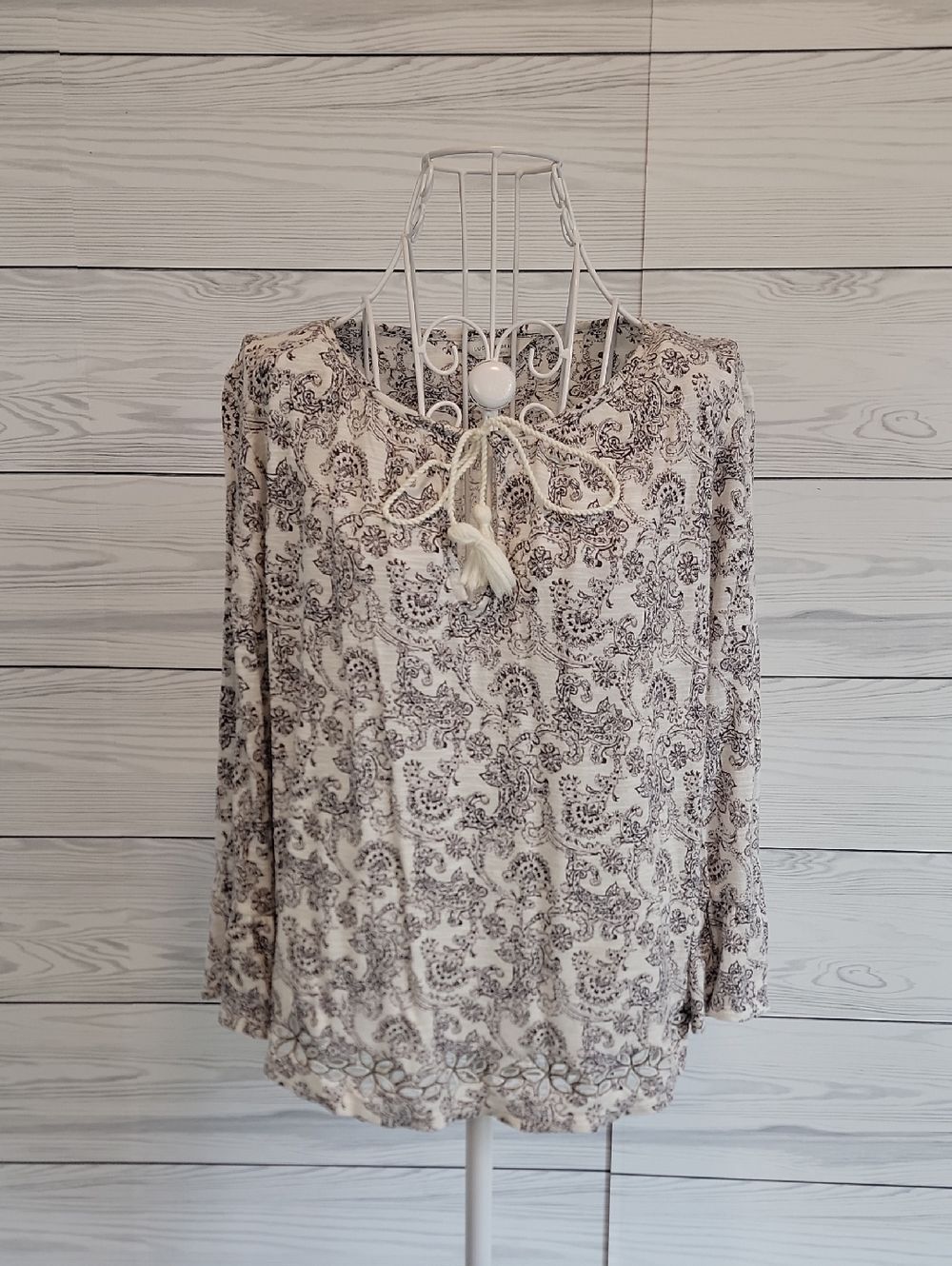 Lucky Brand Boho Tie-Neck Printed Long-Sleeve Top - Cream/Grey Size S
